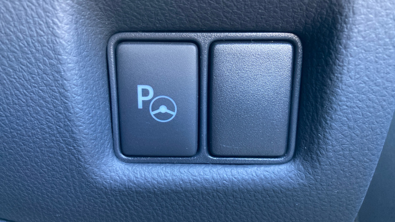 Toyota C-HR 2.0 Hybrid Dynamic 5dr CVT Hybrid Hatchback